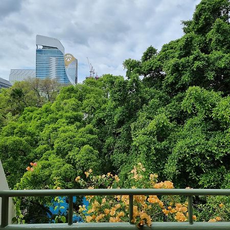 Moevenpick Hotel Bangkok Ploenchit Bdms Exterior foto