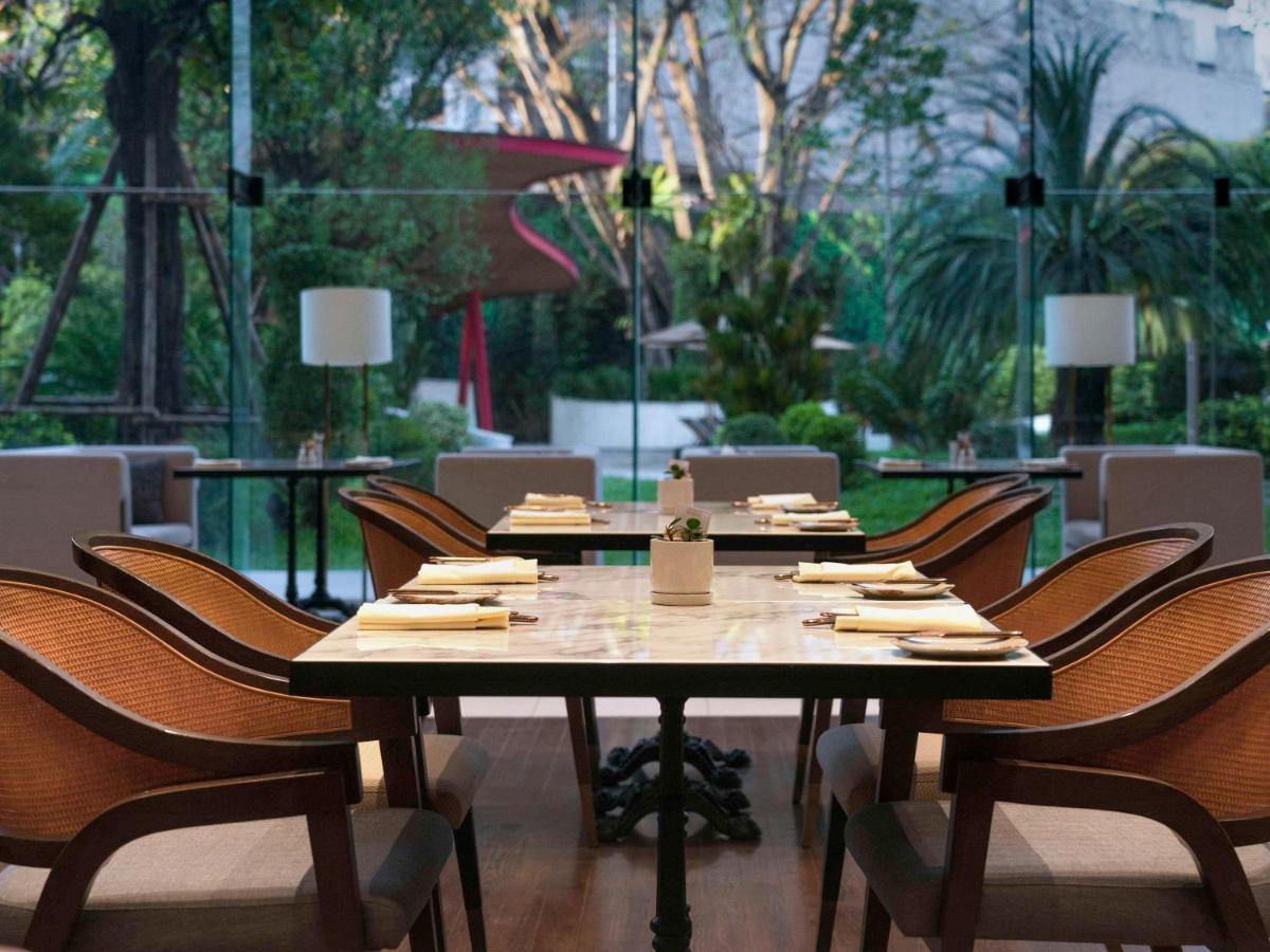 Moevenpick Hotel Bangkok Ploenchit Bdms Exterior foto