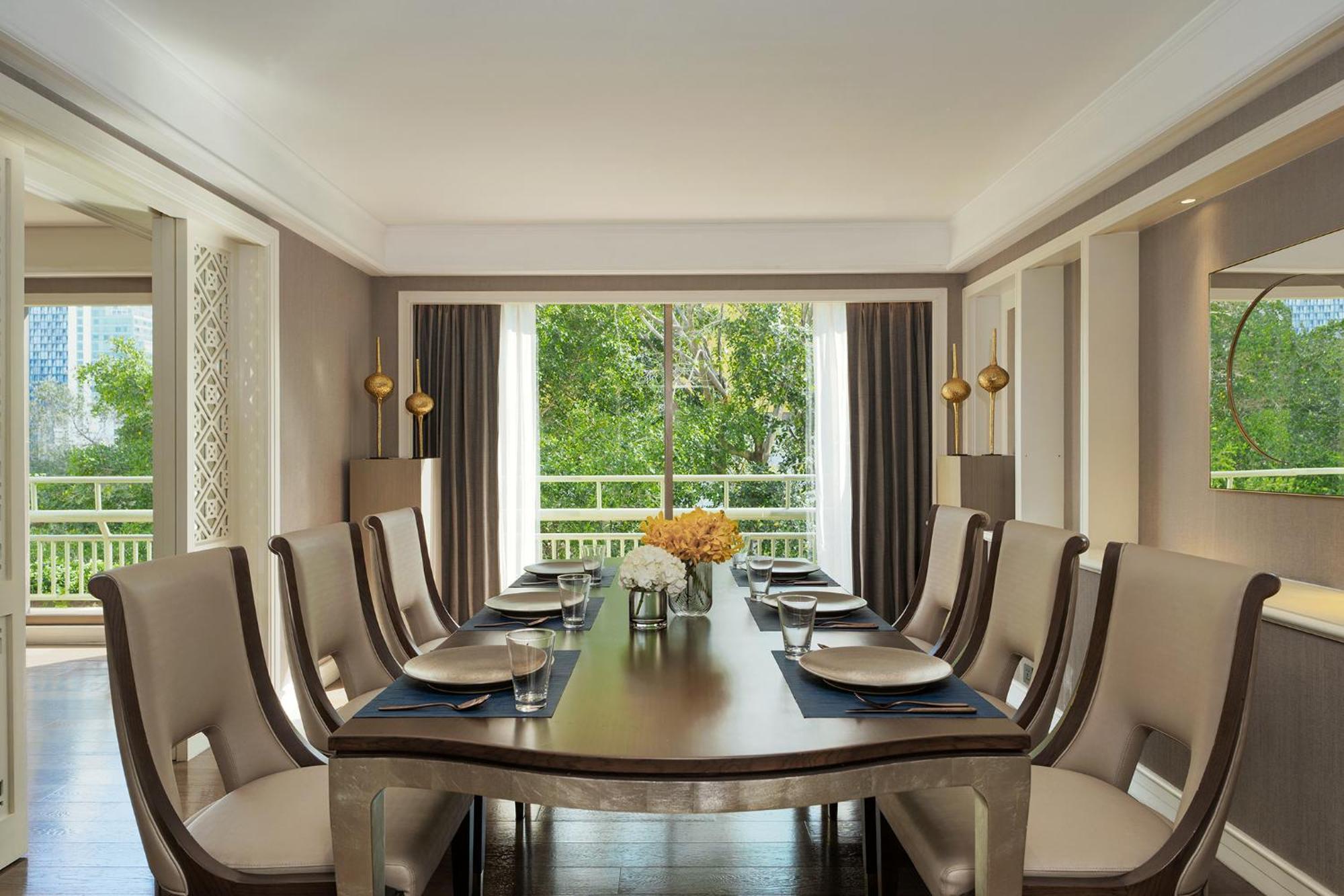 Moevenpick Hotel Bangkok Ploenchit Bdms Exterior foto